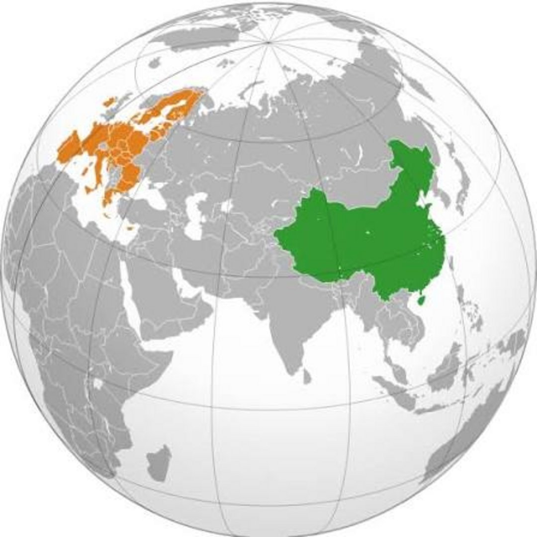 Globe map with China highlighted in green and European Union member states highlighted in orange for geographic size comparis
