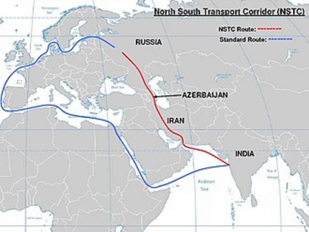Map comparing NSTC red route through India, Iran, Azerbaijan, Russia against blue standard maritime route via Suez Canal to E